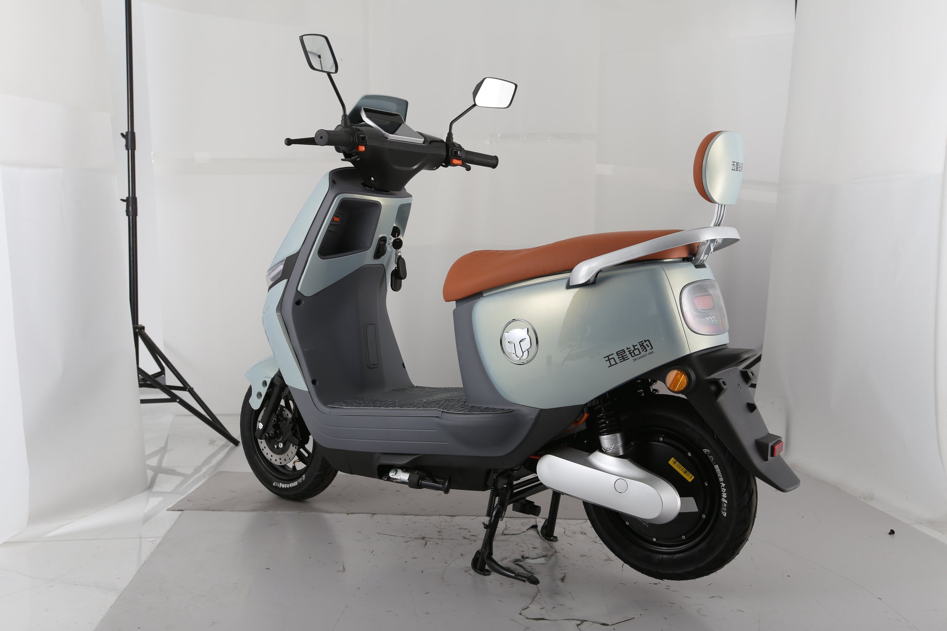 Motocicleta Eléctrica Bluhan T-N70 Pro 1000w