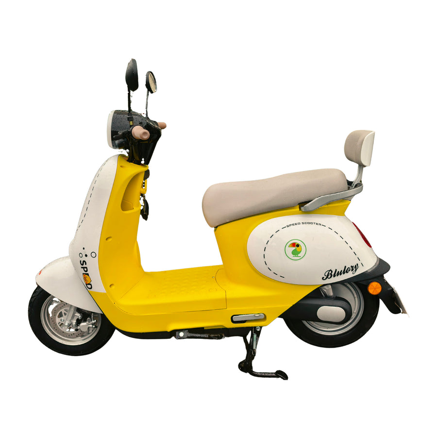 Moto Eléctrica Blulory QQ blanco y amarillo